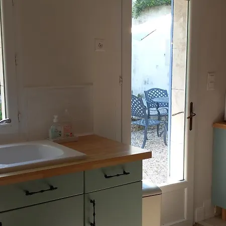 Charming Countryside Retreat - Up To 11 People