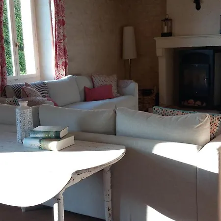 Дом отдыха Charming Countryside Retreat - Up To 11 People Macqueville