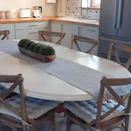 Charming Countryside Retreat - Up To 11 People Tatil Evi *