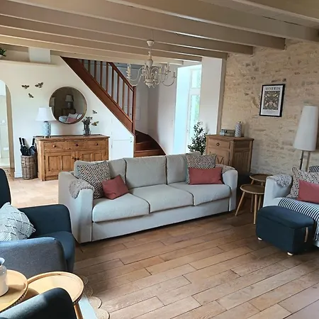 Дом отдыха Charming Countryside Retreat - Up To 11 People *