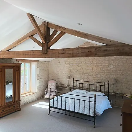 Charming Countryside Retreat - Up To 11 People Дом отдыха