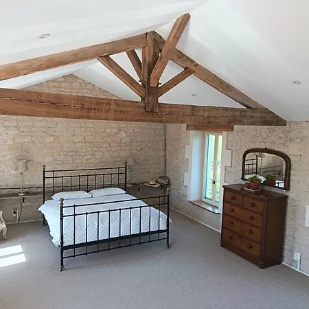 Charming Countryside Retreat - Up To 11 People *